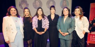 Latinas proponen ampliar la Carta de Derechos en Estados Unidos Latinas proponen ampliar la Carta de Derechos en Estados Unidos