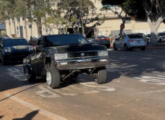 Nuevas estampillas de USPS celebran la cultura lowrider Nuevas estampillas de USPS celebran la cultura lowrider