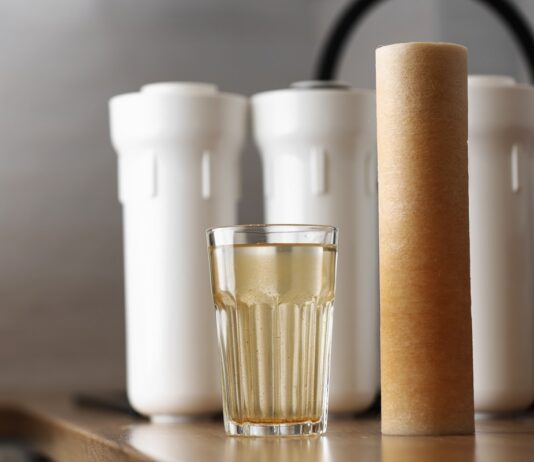 Científicos crean tecnología para purificar agua sin químicos Científicos crean tecnología para purificar agua sin químicos