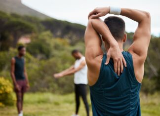 Estiramientos: el hábito que muchos olvidan al ejercitarse Estiramientos: el hábito que muchos olvidan al ejercitarse