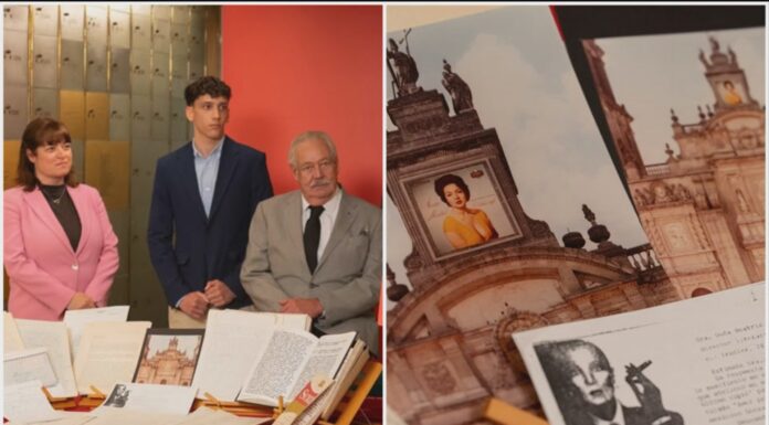 Gonzalo Celorio deposita su legado en el Instituto Cervantes Gonzalo Celorio deposita su legado en el Instituto Cervantes