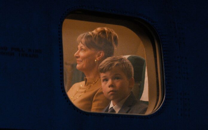 John Travolta estrena su primera película como director en Cannes John Travolta estrena su primera película como director en Cannes