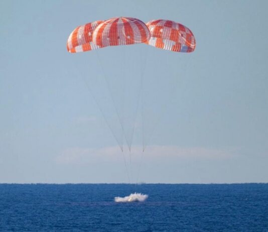 Misión Artemis II regresa a la Tierra tras viaje histórico Misión Artemis II regresa a la Tierra tras viaje histórico
