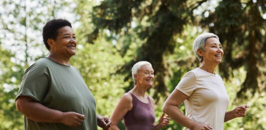 ¿Por qué subes de peso tras la menopausia? La ciencia tiene pistas
