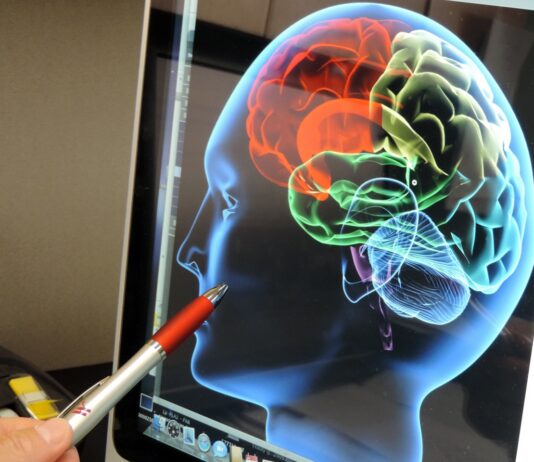 Conocer las señales de un derrame cerebral puede salvar una vida cuando cada minuto cuenta Conocer las señales de un derrame cerebral puede salvar una vida cuando cada minuto cuenta
