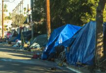 LAHSA demanda a HUD para proteger vivienda de más de 11,000 angelinos LAHSA demanda a HUD para proteger vivienda de más de 11,000 angelinos