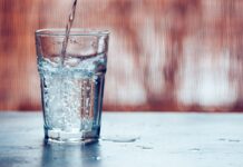 Las señales que indican que no estás bebiendo suficiente agua Las señales que indican que no estás bebiendo suficiente agua