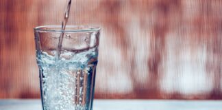 Las señales que indican que no estás bebiendo suficiente agua Las señales que indican que no estás bebiendo suficiente agua