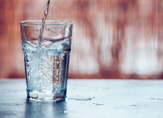 Las señales que indican que no estás bebiendo suficiente agua Las señales que indican que no estás bebiendo suficiente agua