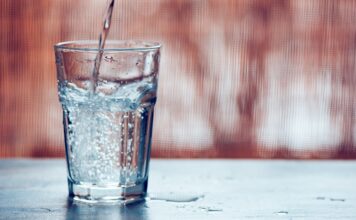 Las señales que indican que no estás bebiendo suficiente agua Las señales que indican que no estás bebiendo suficiente agua