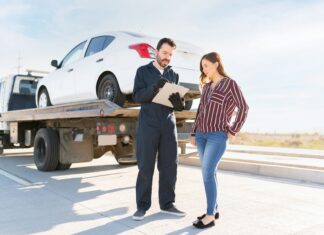 Suspenden licencia de taller en Los Ángeles por presunto fraude a conductores Suspenden licencia de taller en Los Ángeles por presunto fraude a conductores
