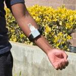 UC Irvine crea un parche inteligente que monitorea la salud a través del sudor