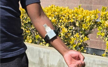 UC Irvine crea un parche inteligente que monitorea la salud a través del sudor UC Irvine crea un parche inteligente que monitorea la salud a través del sudor