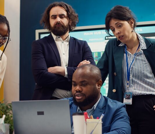Irvine lanza centro de innovación con espacios de laboratorio, asesoría y acceso a capital Irvine lanza centro de innovación con espacios de laboratorio, asesoría y acceso a capital