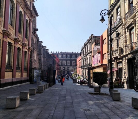INAH traza las huellas de Tenochtitlan bajo la Ciudad de México Trazan las huellas de Tenochtitlan bajo la Ciudad de México