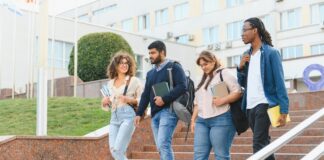 Cal State LA ampliará la fuerza laboral de salud mental juvenil Cal State LA ampliará la fuerza laboral de salud mental juvenil
