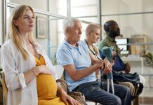 Centros de salud comunitarios alcanzan récord de 32,7 millones de pacientes Centros de salud comunitarios alcanzan récord de 32,7 millones de pacientes