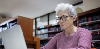 Condado de San Bernardino amplía secundaria gratuita en línea para adultos Condado de San Bernardino amplía secundaria gratuita en línea para adultos