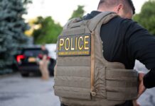 ICE deporta a Venezuela a excoronel acusado de torturar a manifestantes ICE deporta a Venezuela a ex coronel acusado de torturar manifestantes