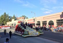 La Corte de las Rosas: Más de 120 años de historia en el Desfile de Año Nuevo en Pasadena La Corte de las Rosas Más de 120 años de historia en el Desfile de Año Nuevo en Pasadena