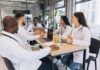 UCLA documenta desigualdad salarial entre médicos por género y origen UCLA documenta desigualdad salarial entre médicos por género y origen