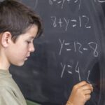 PISA 2025 alerta sobre la caída del rendimiento escolar