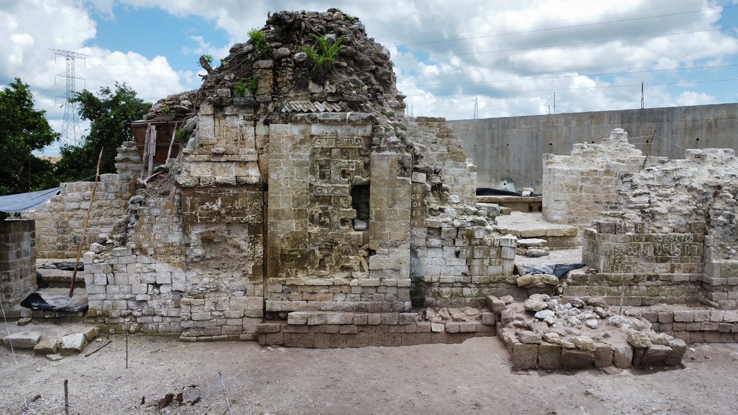 Protegen en Campeche una residencia de la élite maya Protegen en Campeche una residencia de la élite maya