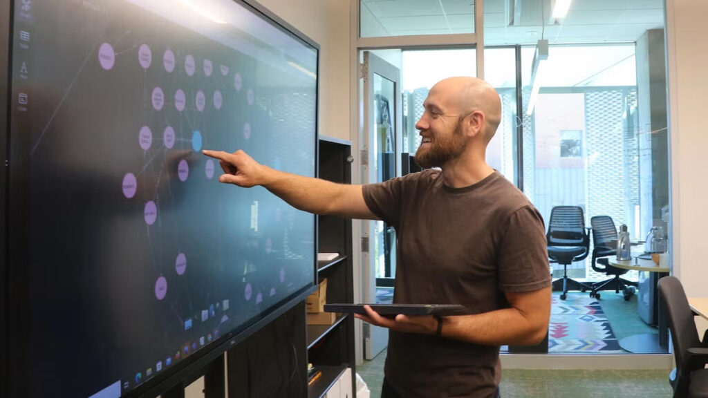 Cal Poly abre solicitudes para nueva carrera en ciencia de datos
