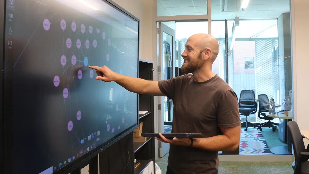 Cal Poly abre solicitudes para nueva carrera en ciencia de datos Cal Poly abre solicitudes para nueva carrera en ciencia de datos