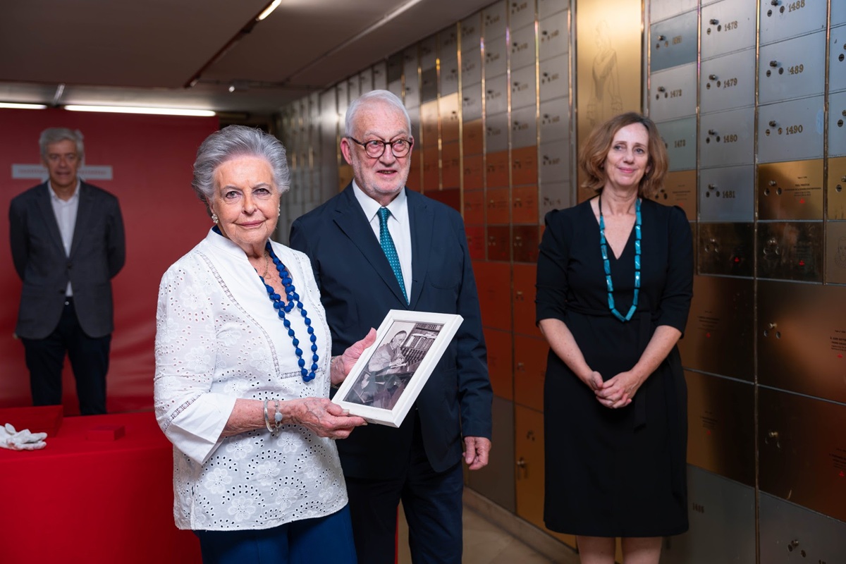 Instituto Cervantes incorpora manuscrito, pluma y retrato de Carlos Arniches 3 Instituto Cervantes incorpora manuscrito, pluma y retrato de Carlos Arniches