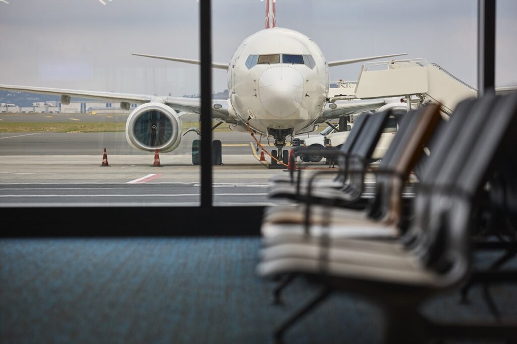 La OEA estudia el reclutamiento de personas para transportar drogas por avión