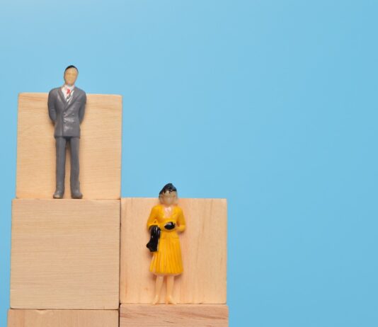 Pew Research Center detecta una brecha de género en el empleo más expuesto a la IA Pew Research Center detecta una brecha de género en el empleo más expuesto a la IA